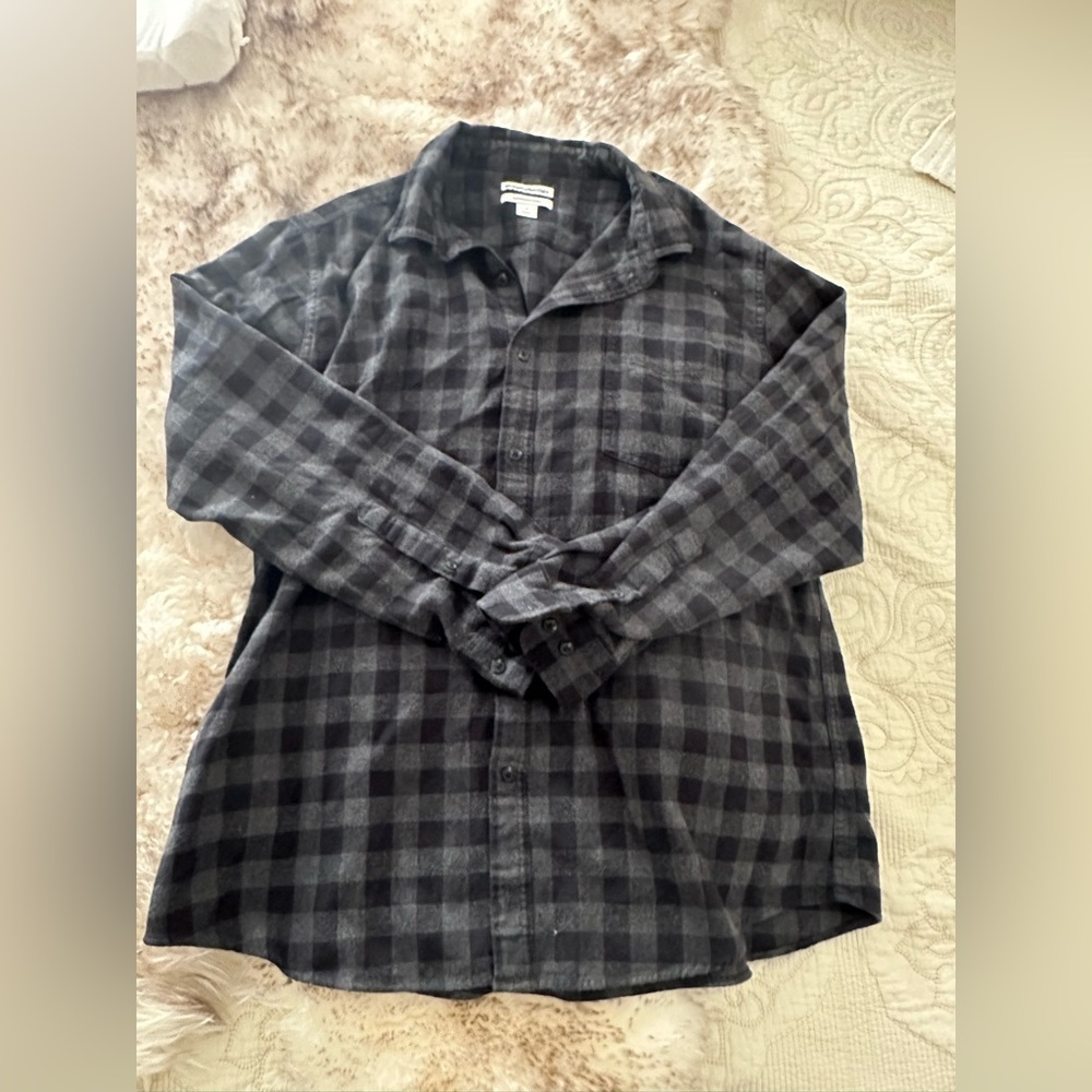 Amazon essentials xl button down
